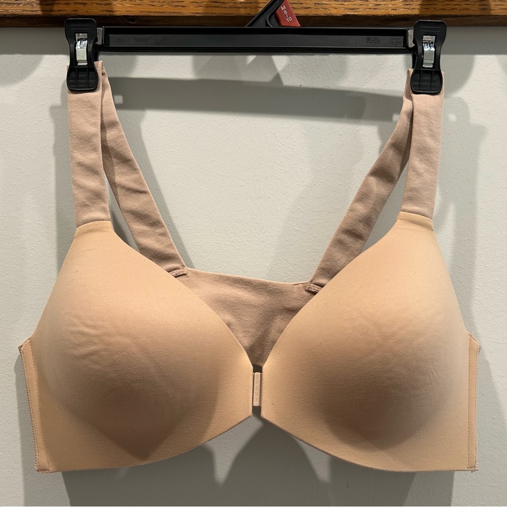 SPANX BRA-LLULUJAH WIRE FREE FRONT CLOSE BRA 38B new without tags